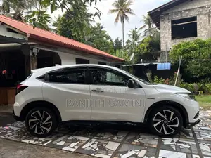 Honda Vezel Rs Sensing Led 2019 SUV (Used)