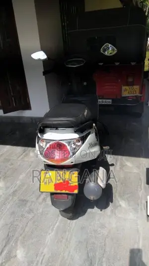 Hero Pleasure 2015 Motorbike (Used)