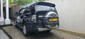 Mitsubishi Montero 3.2 5dr AWD 2013 Black
