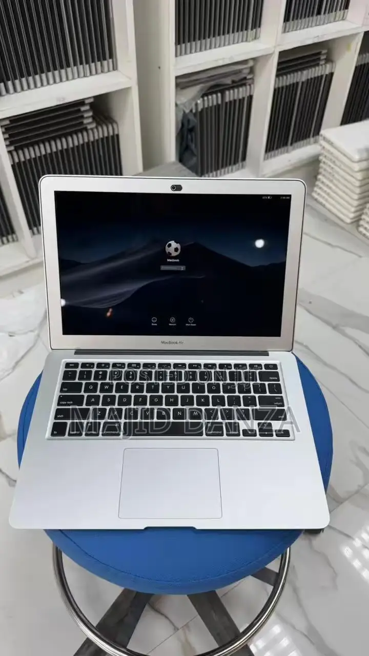 Laptop Apple MacBook Air 2017 8GB Intel Core i5 SSD 256GB