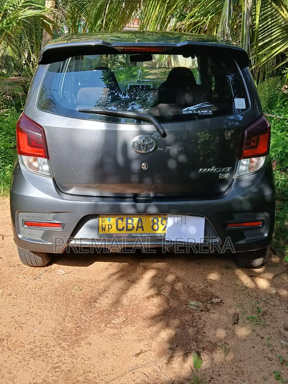 Toyota Yaris L Hatchback 5dr 2018 Gray
