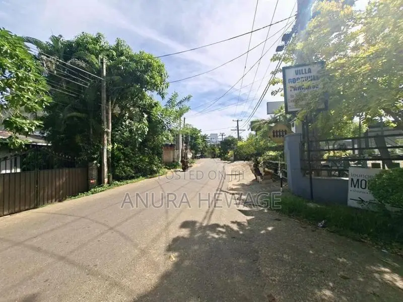 Hikkaduwa Land for Sale in Tourism Zone Hikkaduwa. (ID : HKKD001)