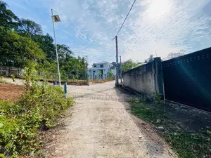 Land for Sale Hirana , Panadura Y31