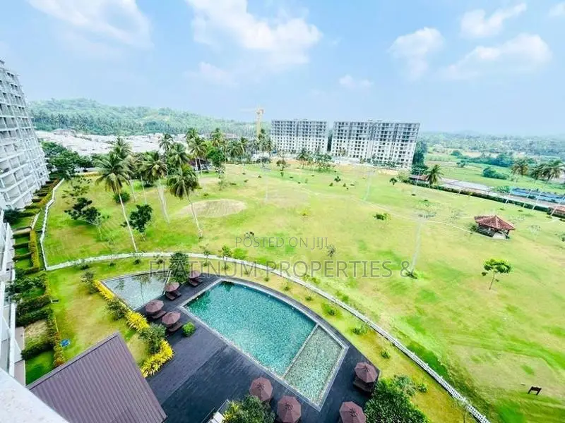 B/New 3/2BR Golf/ Garden/Lexus Apartment For Sale Canterbury Piliyanda