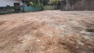 Valuable 18 Perch Land For Sale – Old Kesbewa Road, Nugegoda