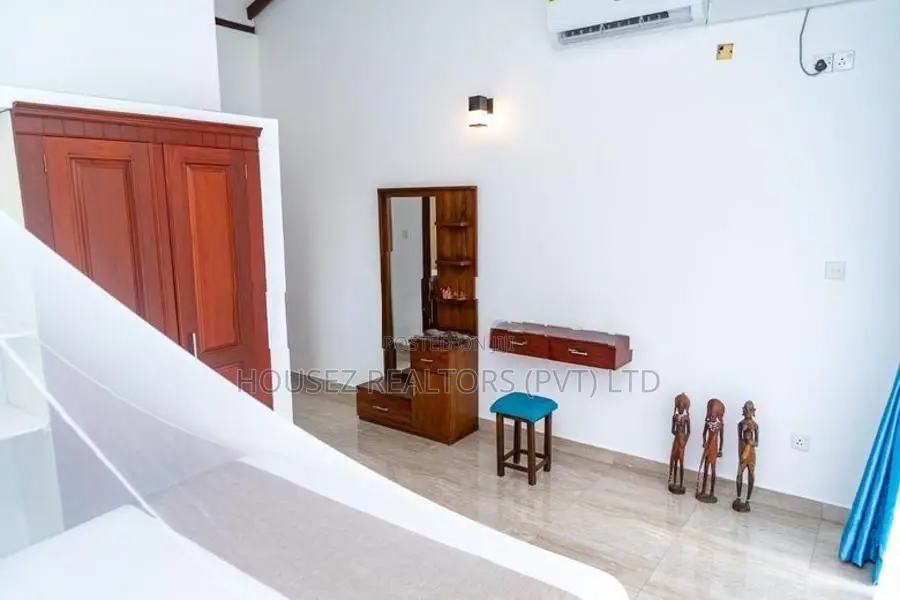 Luxury House for Sale – Ahungalla