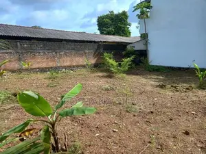 Land For Sale In Kelaniya - Waragoda