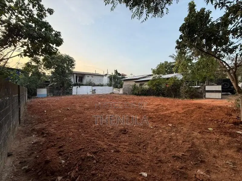 Prime Land in Gangodawila