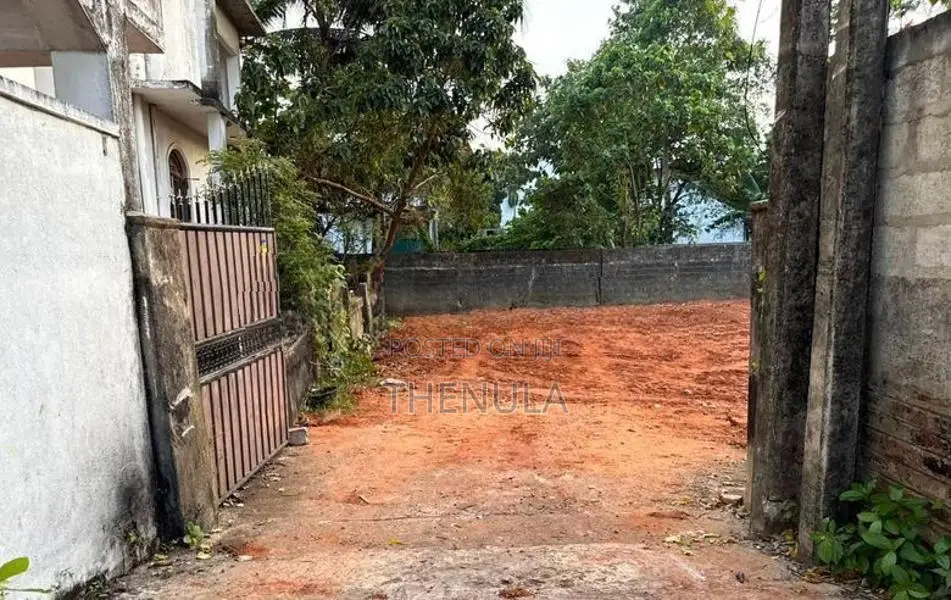 Prime Land in Gangodawila
