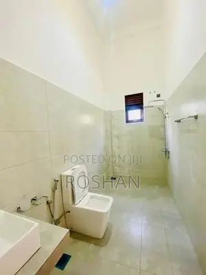 Spacious Upper‑Floor Single Room For Rent – Bokundara (For A Lady)