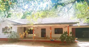 Land With House For Sale - Thalawa In Talawa