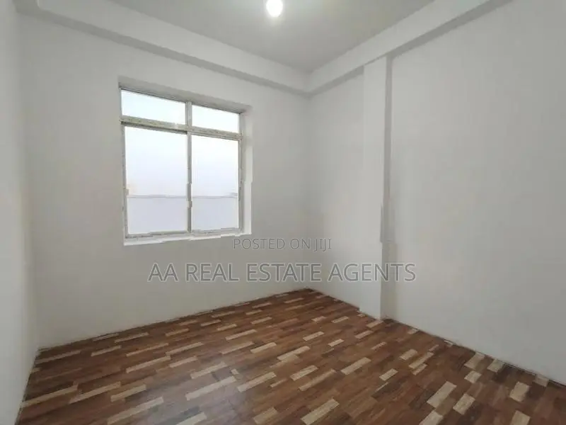 Single Storey House for Sale in Wellampitiya