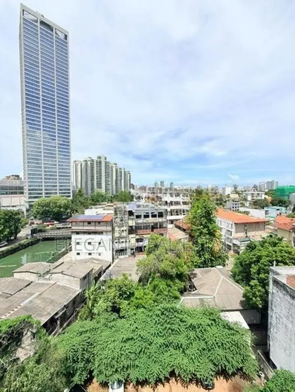 02Bedroom Furnished Apartment for Sale in Colombo 05 (A5938)