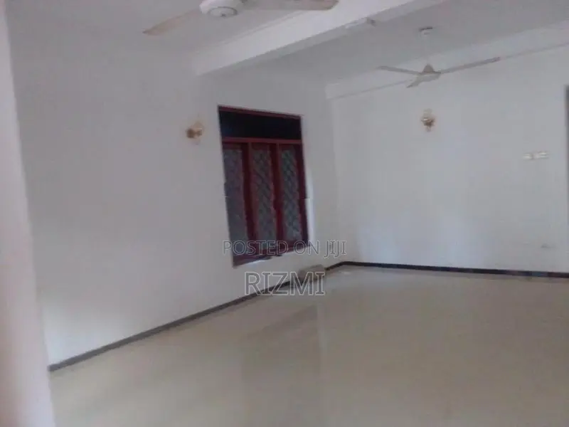 Ground Floor 3BR House For Rent in Dehiwala Sudarsana Road