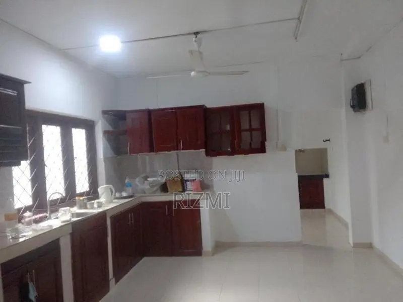 Ground Floor 3BR House For Rent in Dehiwala Sudarsana Road
