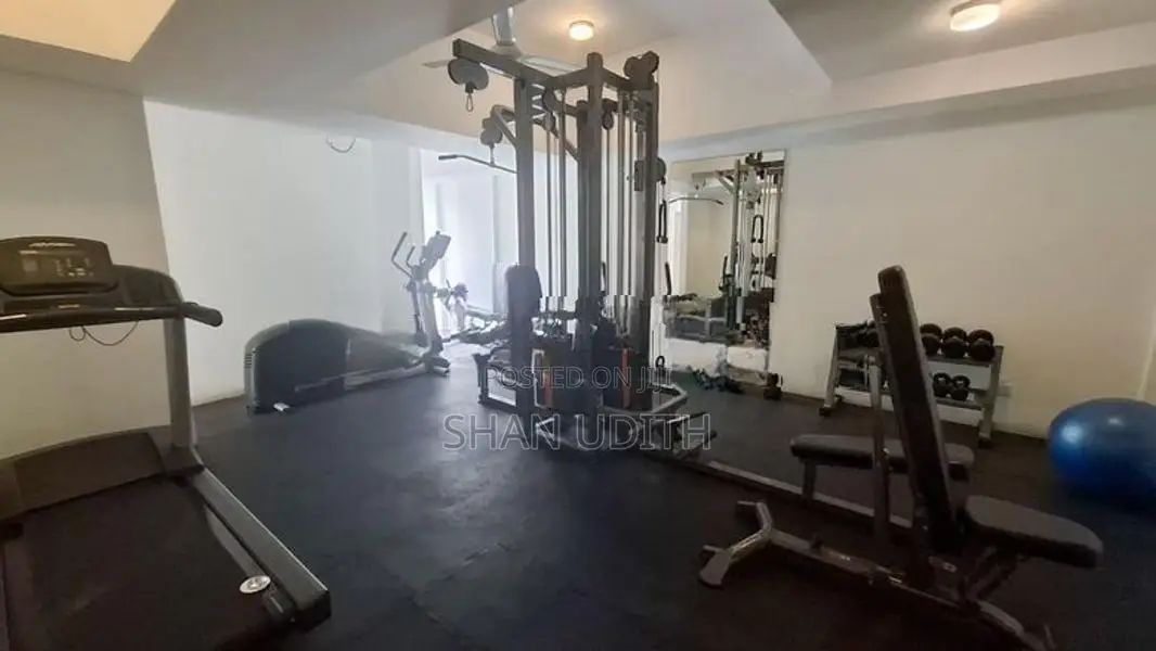 Luxury Apartment In Prime Residencies Colombo 5 (Jawatta Road)