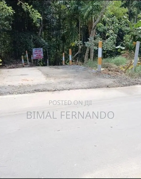Land for Sale in Kandy Madawela.