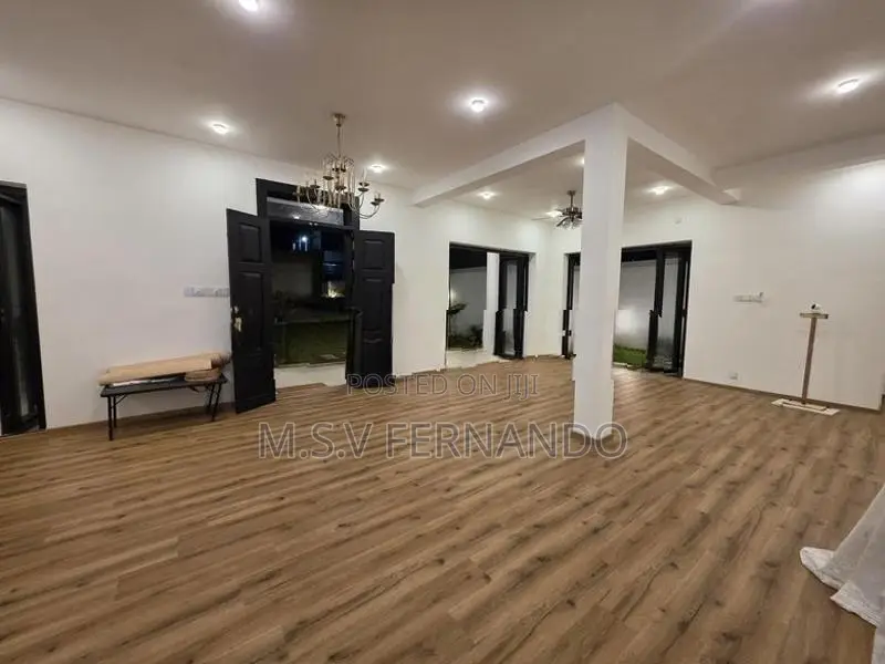 Luxury House For Sale with Private Swimming Pool Garden in Kandana