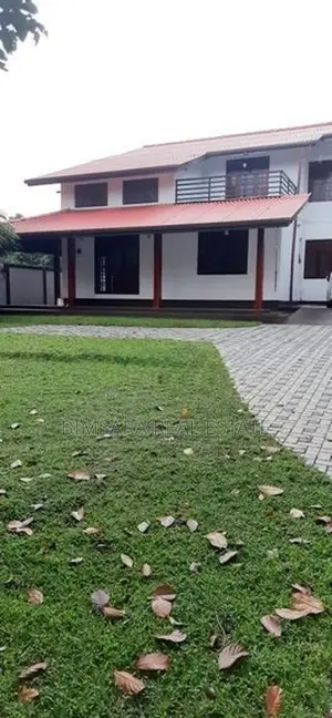 4BR House for Sale in Subasadaka Mawatha, Pitakotte | SH15086