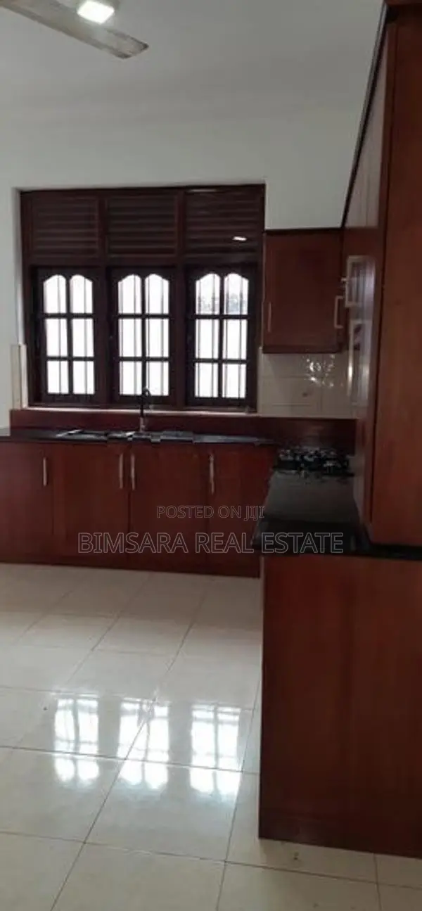 4BR House for Sale in Subasadaka Mawatha, Pitakotte | SH15086