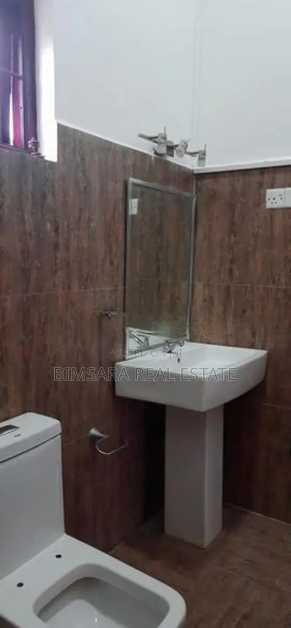 4BR House for Sale in Subasadaka Mawatha, Pitakotte | SH15086