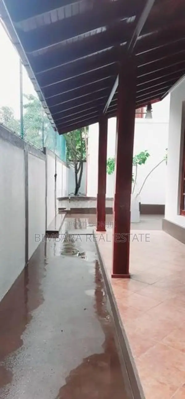 4BR House for Sale in Subasadaka Mawatha, Pitakotte | SH15086