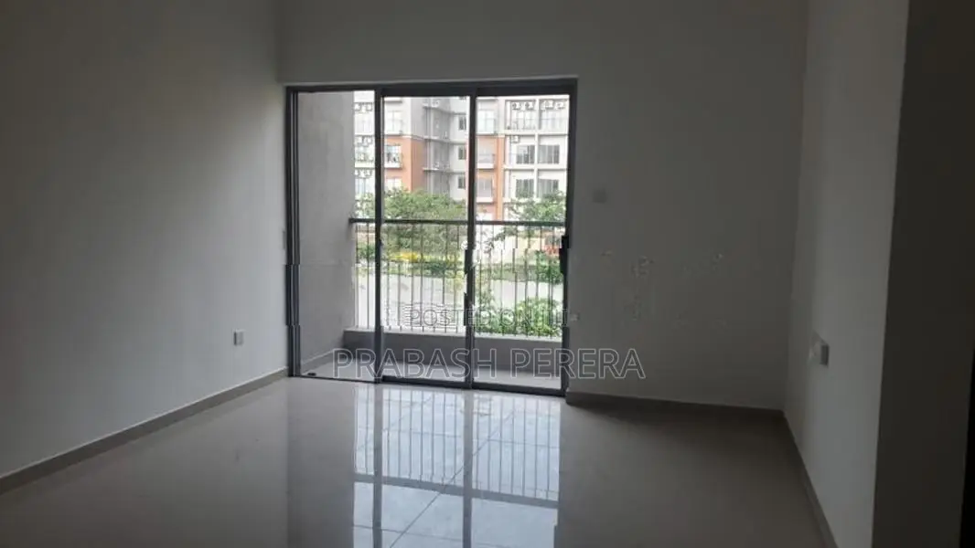 3 Bed 2 Bathrooms Apartment for Sale in Kahathuduwa.