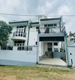 Malabe Modern Luxury House For sale