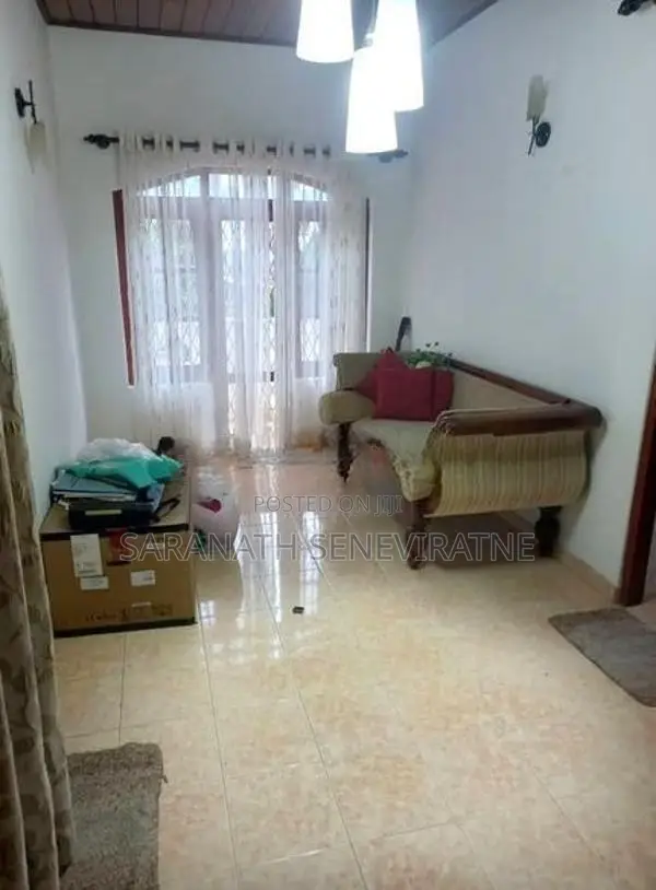 House for Sale in Moratuwa CASH ONLY