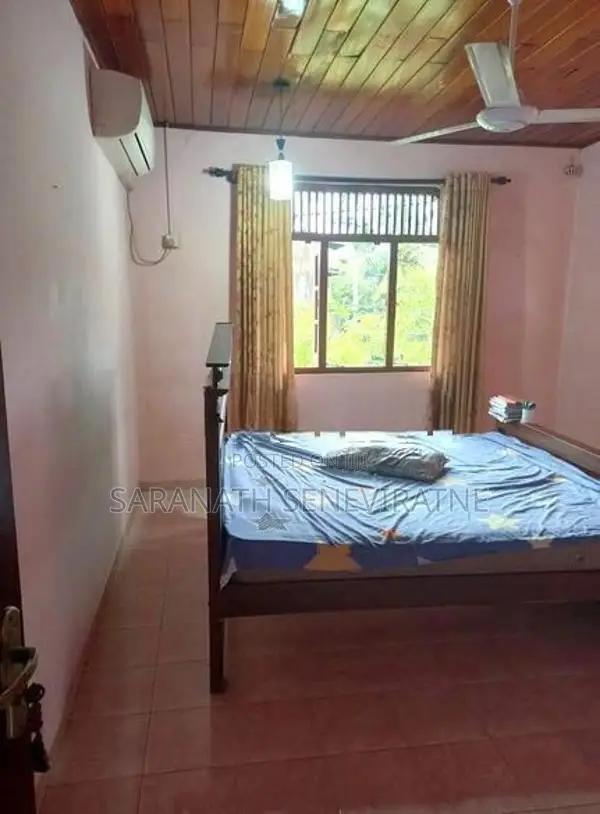 House for Sale in Moratuwa CASH ONLY