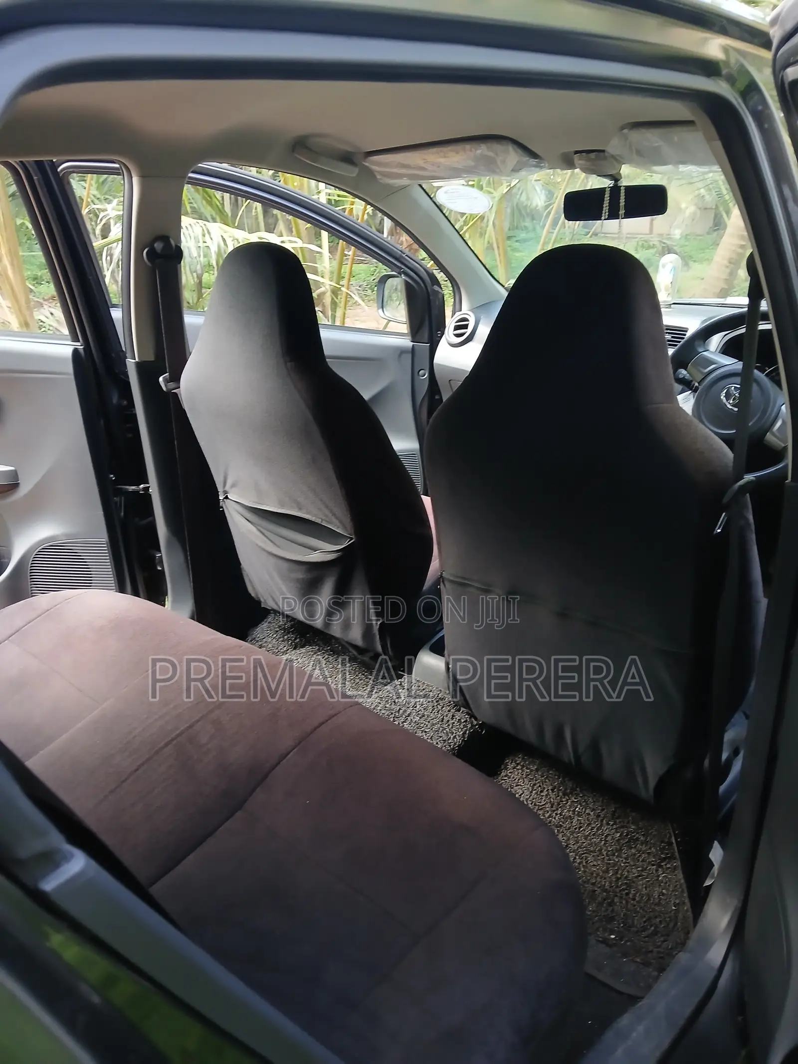 Toyota Vitz 2018 Gray