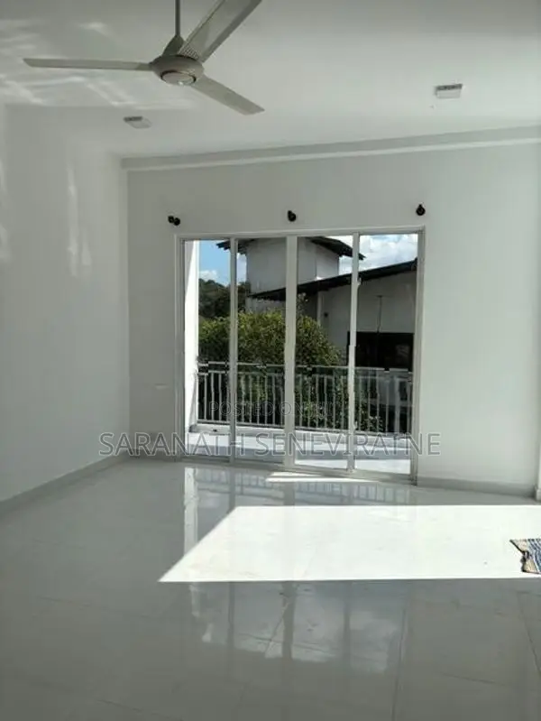 Fully Completed Two-Storey House for Sale Homagama SOLAR POWER
