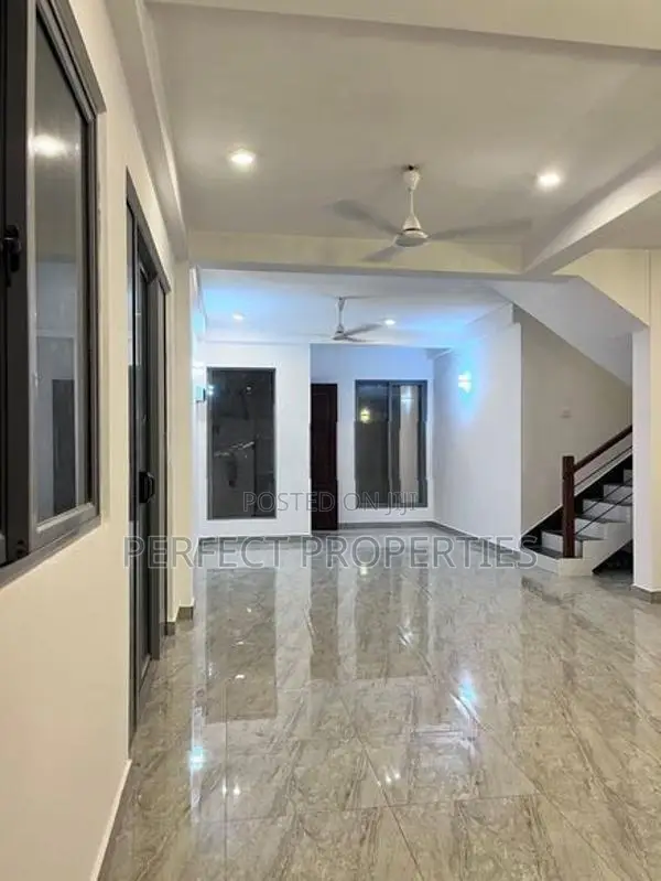 Brand New Modern Box Type House for Sale – Wattala