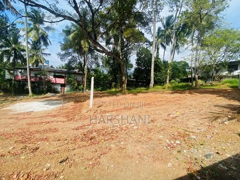 7.5P Superb Land - Walking Distance to High Level & Dharmapala College