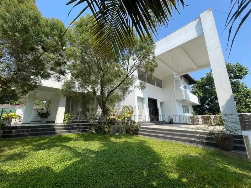 Luxury House For Sale In Rajagiriya