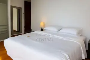 Furnished Apartment for Sale in Monarch apartment, Colombo 03 (C7-9868