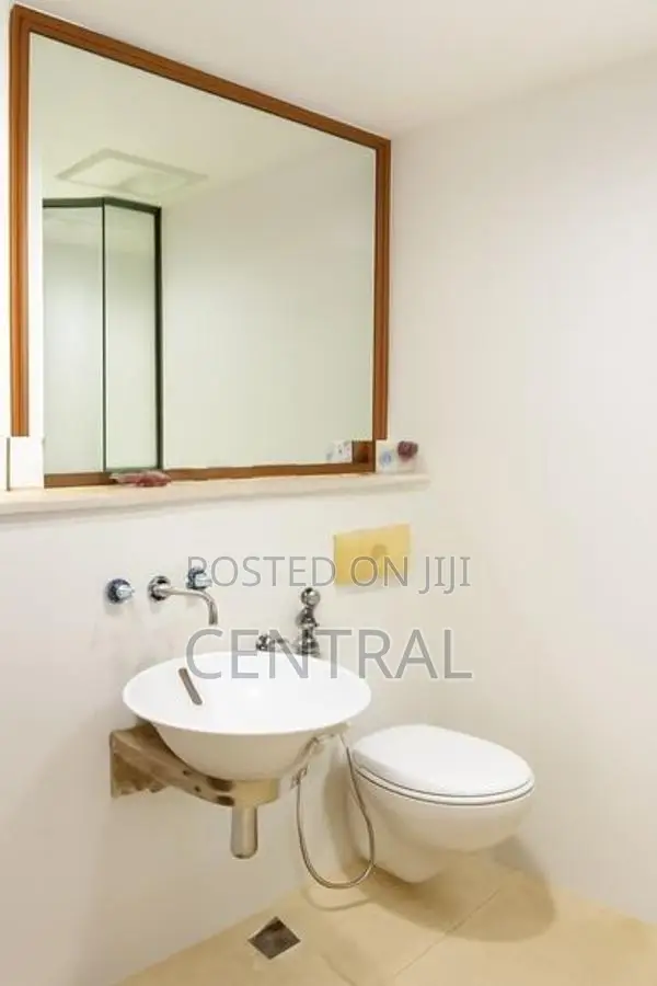 Furnished Apartment for Sale in Monarch apartment, Colombo 03 (C7-9868