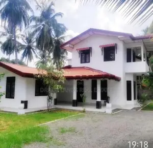 ☆ Polonnaruwa Guest Houses For Sale ( RHS - 704 )