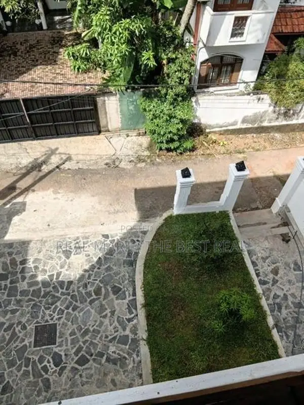 NAWALA : 3BR (11P) BRAND NEW TWO-STORY HOUSE WITH ROOFTOP FOR SALE