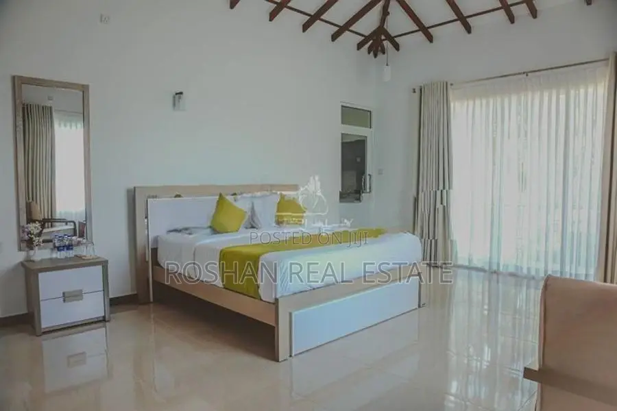 FULLY FURNIDHED VILLA FOR RENT THALPE LA2480