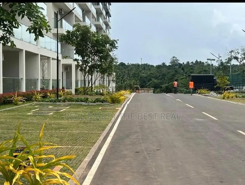 Canterbury Golf Apartments : 2BR (1070sq.ft) LUXURY APARTMENT FOR SALE