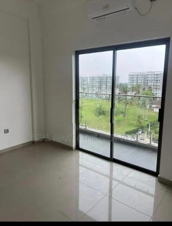 Canterbury Golf Apartments : 2BR (1070sq.ft) LUXURY APARTMENT FOR SALE