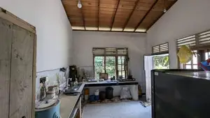 කඩවත මාවරමණ්ඩියෙන් පර්චස් 20ක දෙමහල් නිවස