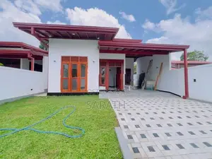 Spacious Brand New House Sale Athurugiriya