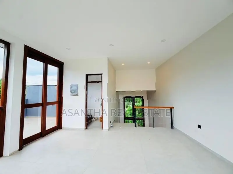 Brand New LUXURY HOUSE Sale At 500 M Thalawathugoda