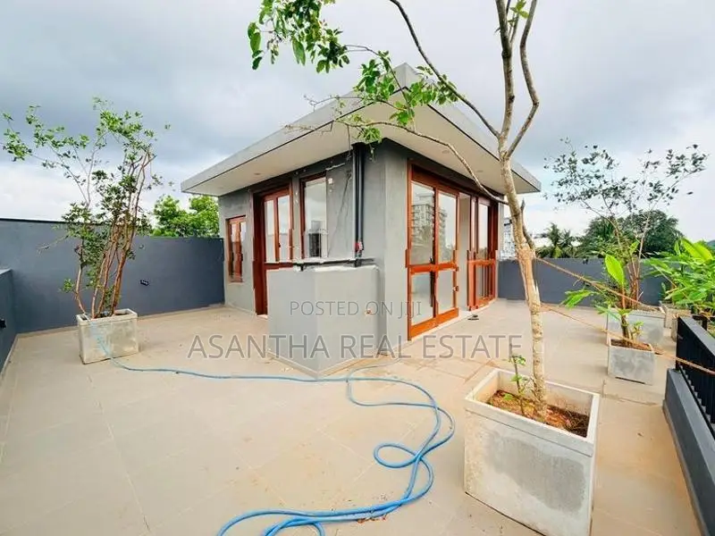 Brand New LUXURY HOUSE Sale At 500 M Thalawathugoda