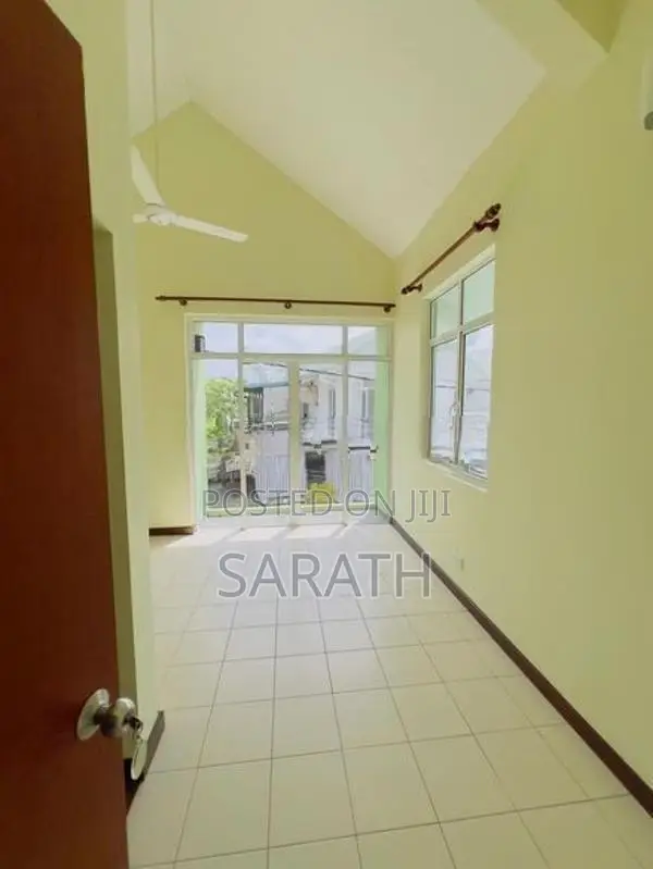 All Facility With Luxury House Sale Thalahena