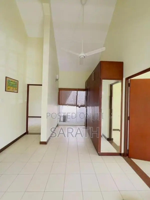All Facility With Luxury House Sale Thalahena