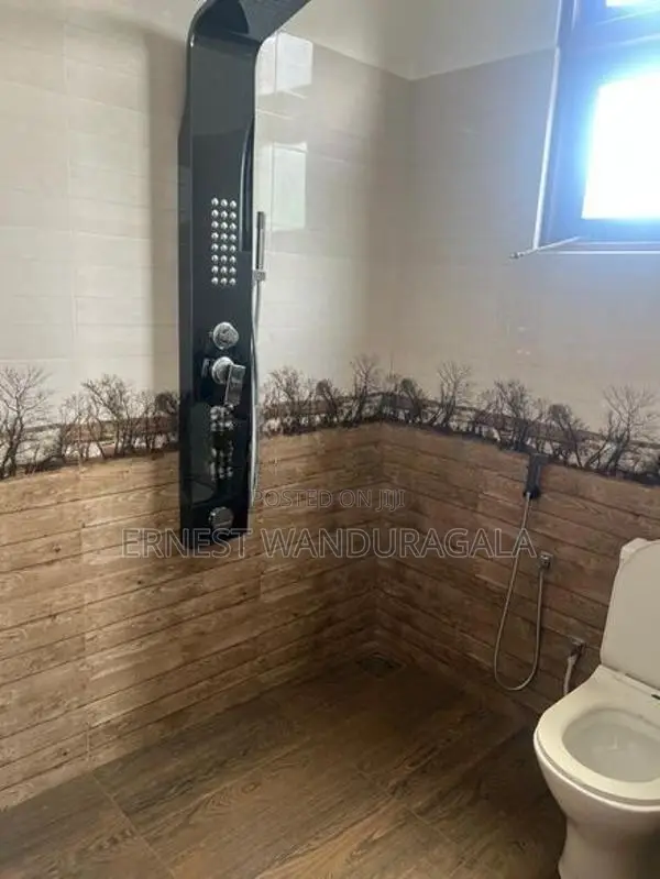 house for sale in madapatha. hs492