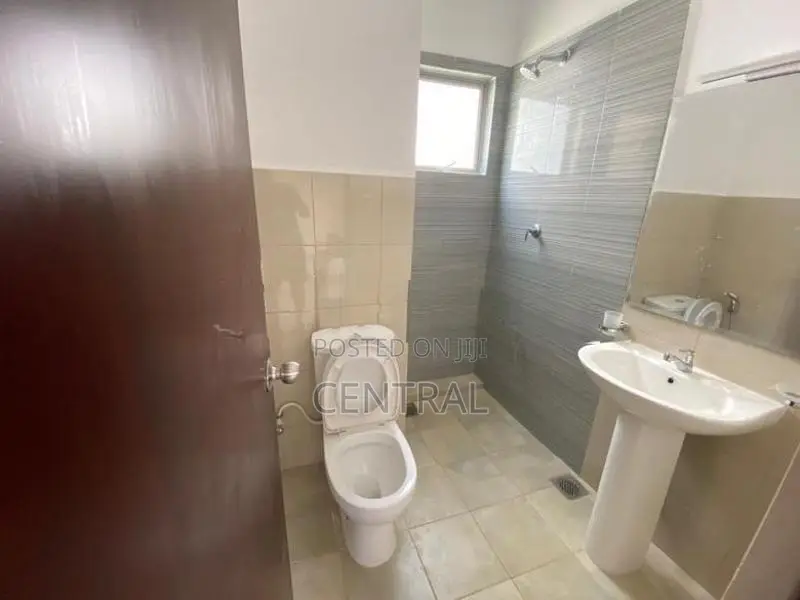 Apartment for Sale in Green Valley Residencies, Panagoda (C7-10258)